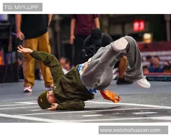 南京街舞队的团队协作探索与成长之路聚焦街舞文化的传承与创新