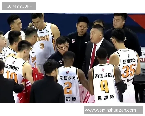 上海篮球队的团队协作精神与战术配合探讨 上海篮球队的团队协作精神与战术配合探讨