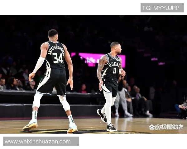 湖人雄鹿对决球迷热议赛季精彩瞬间与未来展望