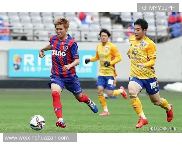 甲府风林与天鹅的激烈对决展现足球魅力与团队精神的巅峰之战