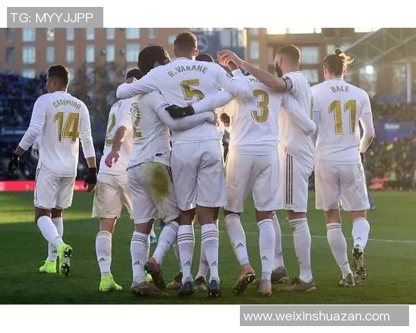 皇马与摩纳哥欧冠对决回顾球迷热议经典瞬间与战术分析