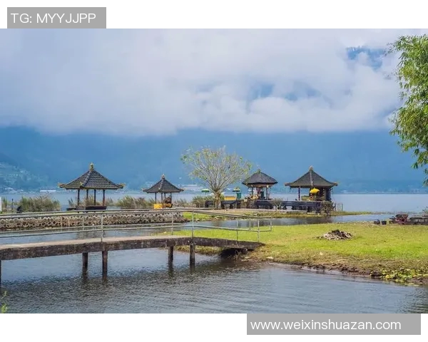 群马温泉与甲府的魅力对比探秘温泉文化与自然风光的完美结合