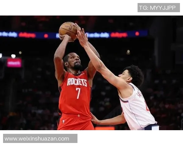 火箭队与快船队激战六场精彩全场录像回顾与分析